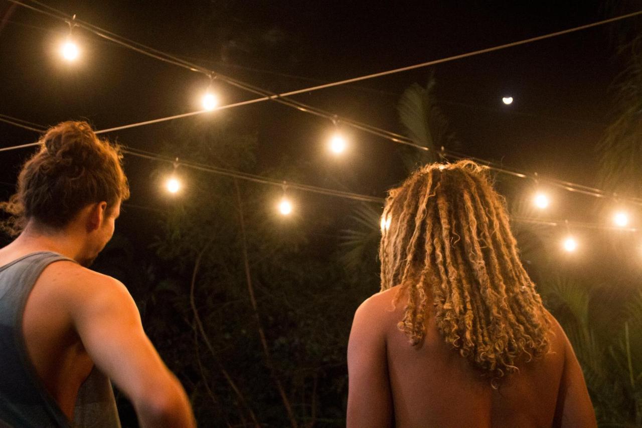Tsunami Hostel Tamarindo Dış mekan fotoğraf