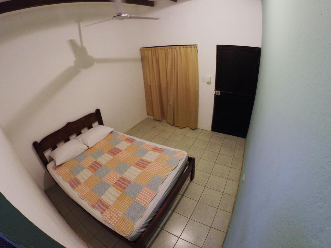 Tsunami Hostel Tamarindo Dış mekan fotoğraf