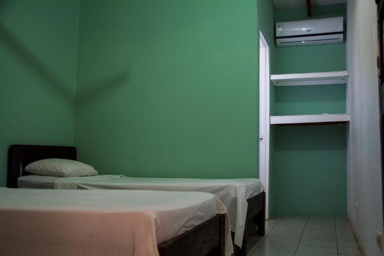 Tsunami Hostel Tamarindo Dış mekan fotoğraf