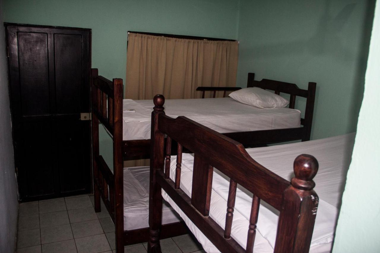 Tsunami Hostel Tamarindo Dış mekan fotoğraf